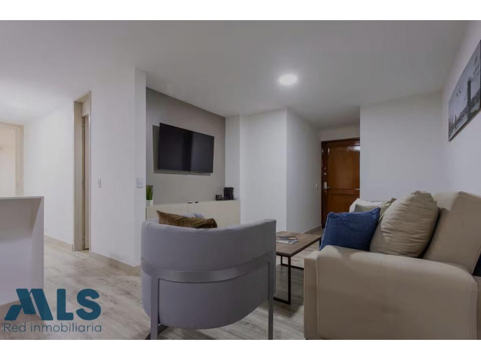 APARTAMENTO EN VENTA EN POBLADO CASTROPOL — foto 5