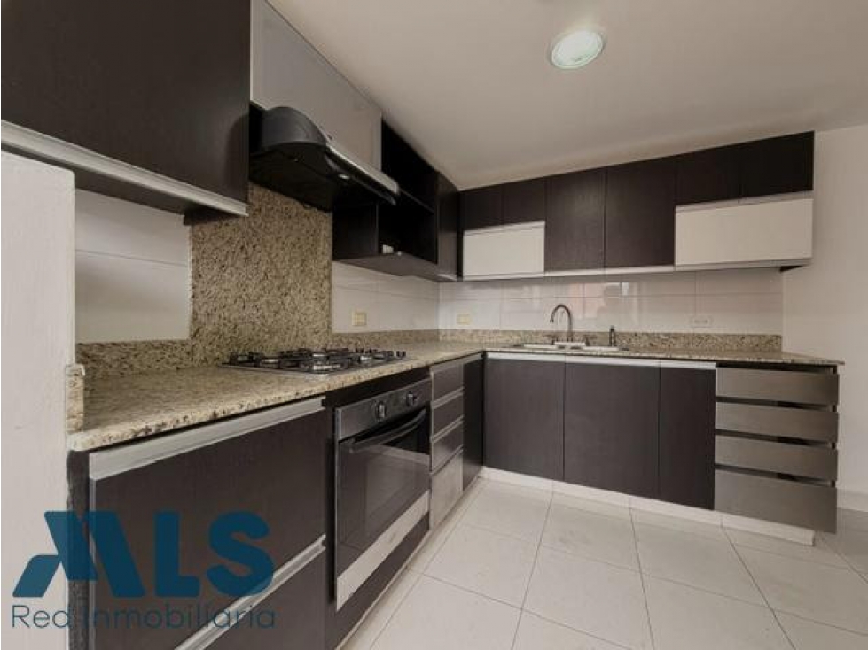 APARTAMENTO EN VENTA EL POBLADO SANTA MARÍA DE LOS ÁNGELES — foto 4