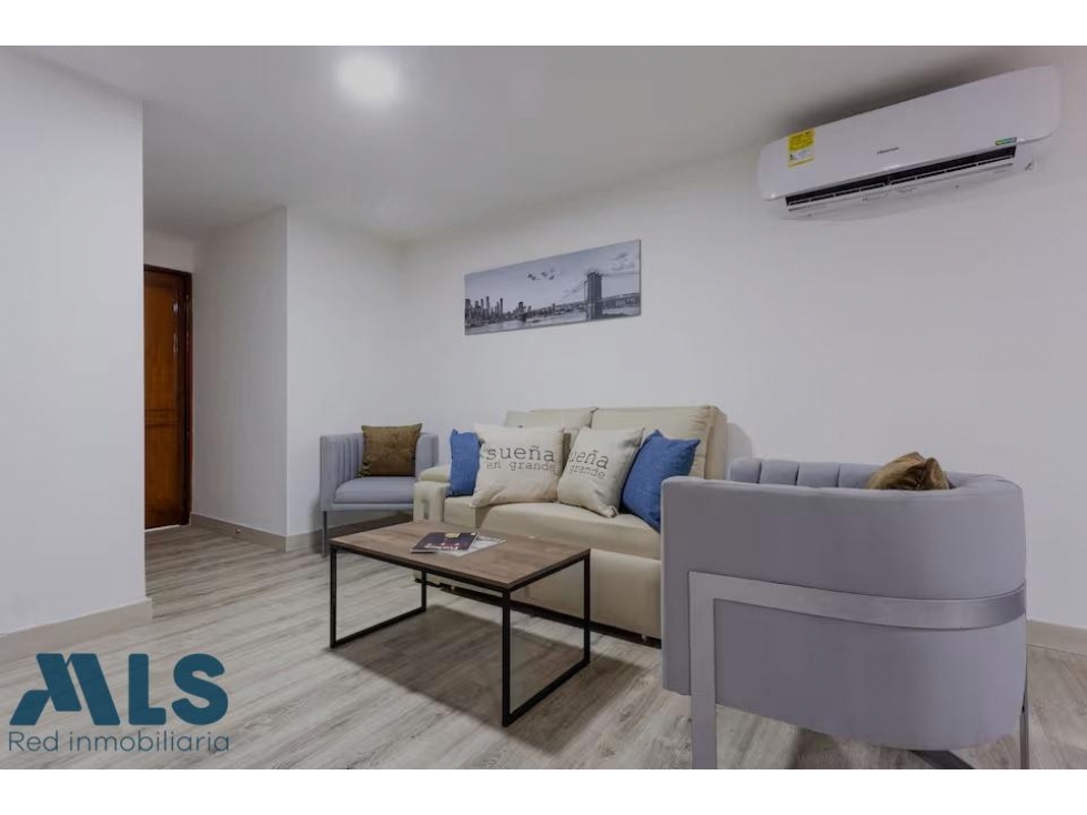 APARTAMENTO EN VENTA EN POBLADO CASTROPOL — foto 4