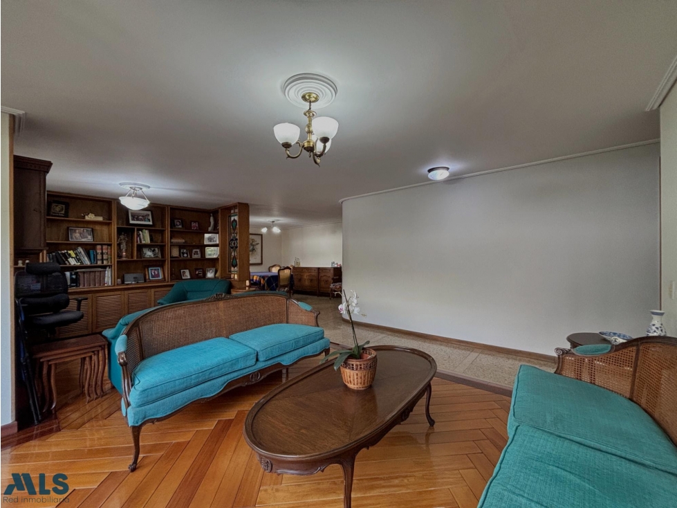 APARTAMENTO EN VENTA EN EL POBLADO OVIEDO — foto 4