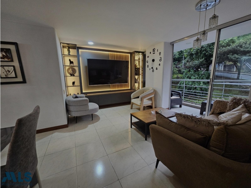 APARTAMENTO EN VENTA ENVIGADO LOMA DE CUMBRES — foto 2
