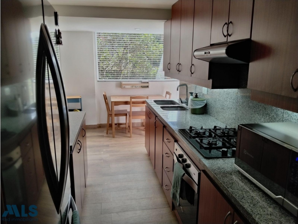 APARTAMENTO EN VENTA POBLADO LOS BALSOS — foto 4