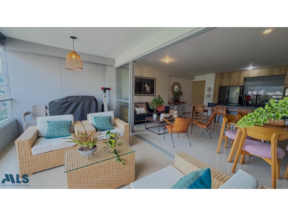 APARTAMENTO EN VENTA EN ENVIGADO LOMA DE LAS BRUJAS — foto 3