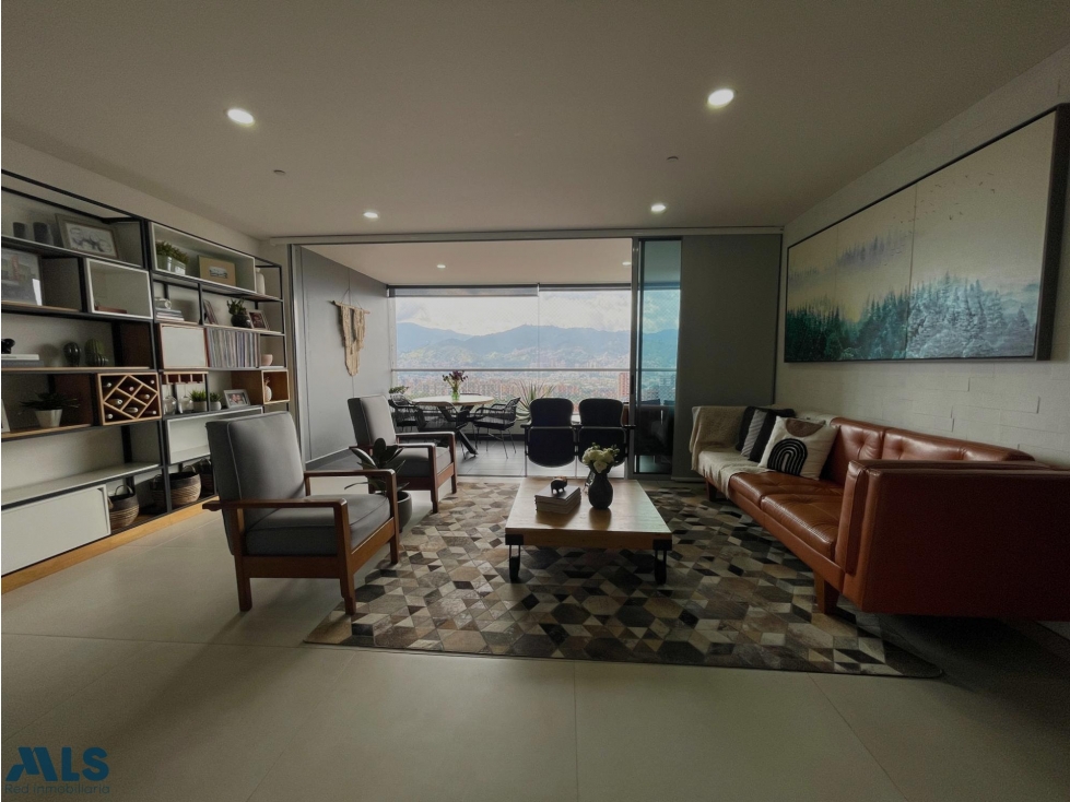 APARTAMENTO EN VENTA EN ENVIGADO LOMA BENEDICTINOS