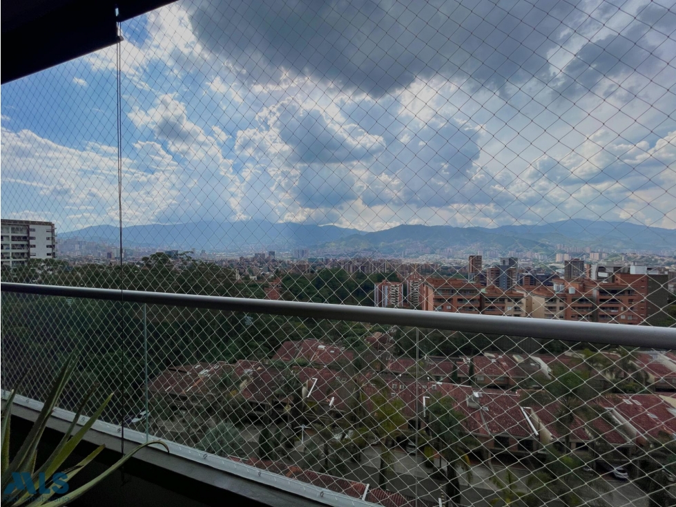 APARTAMENTO EN VENTA EN ENVIGADO LOMA BENEDICTINOS — foto 4