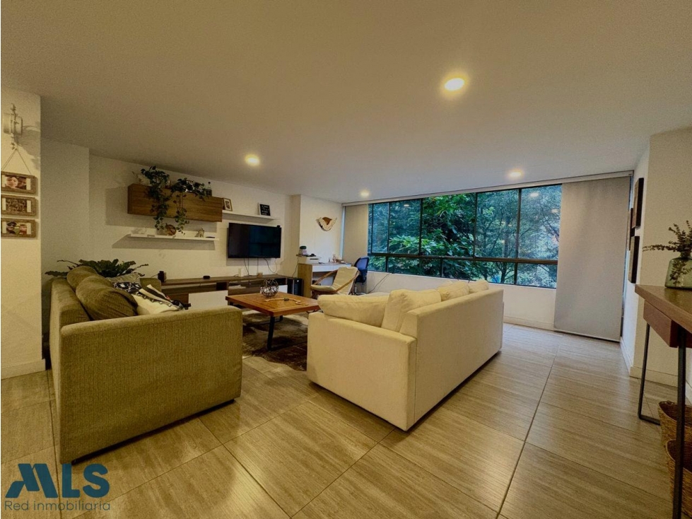 EN VENTA APARTAMENTO EN EL POBLADO VIZCAYA — foto 2