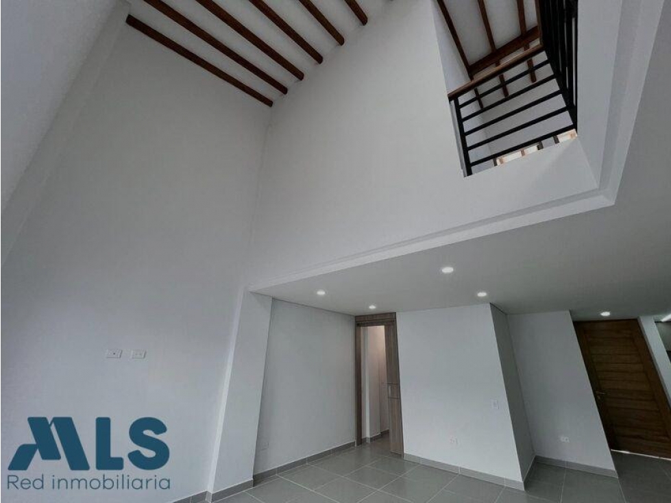 CASA EN VENTA EN LA CEJA SECTOR VIVA — foto 3