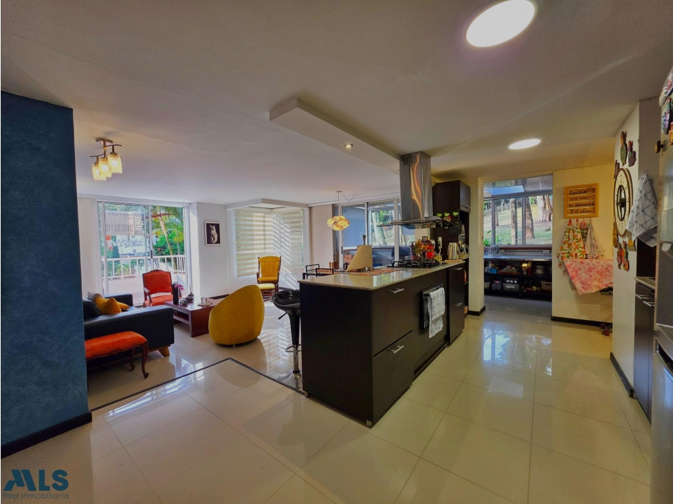 APARTAMENTO EN VENTA EN SAN LUCAS EL POBLADO