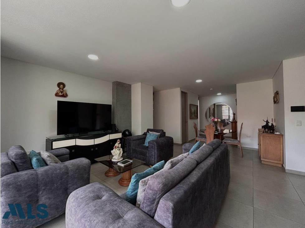 APARTAMENTO EN VENTA MEDELLIN LA CASTELLANA — foto 3