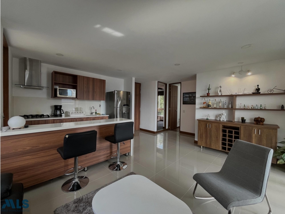 APARTAMENTO EN VENTA EN EL POBLADO CASTROPOL — foto 6
