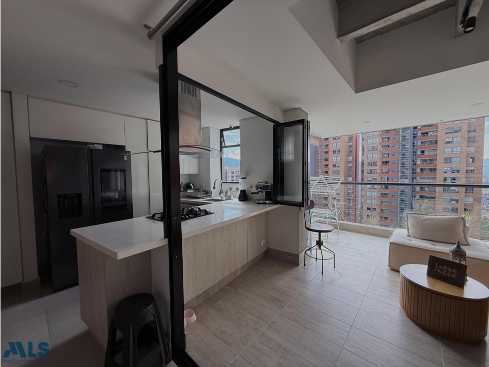 APARTAMENTO EN VENTA EN ENVIGADO LOMA DE LAS BRUJAS — foto 6