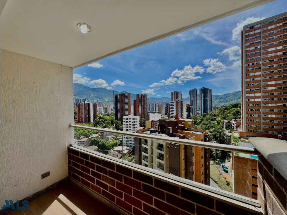 APARTAMENTO EN VENTA EN SABANETA LA DOCTORA — foto 2