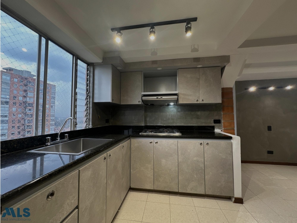VENTA APARTAMENTO EL POBLADO SANTA MARÍA DE LOS ÁNGELES