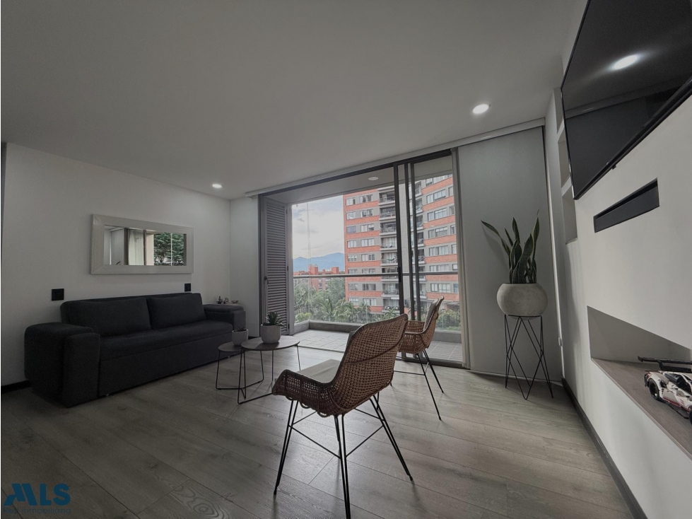 APARTAMENTO EN VENTA MEDELLIN ALTOS DEL POBLADO — foto 2