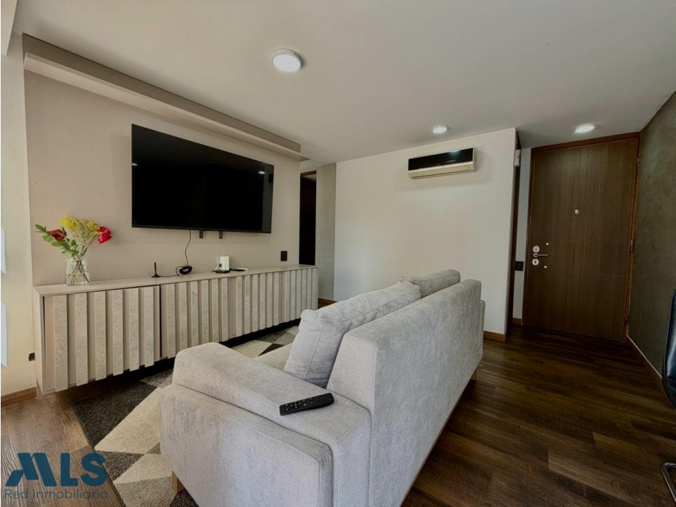 APARTAMENTO EN VENTA EL POBLADO LOS BALSOS — foto 3
