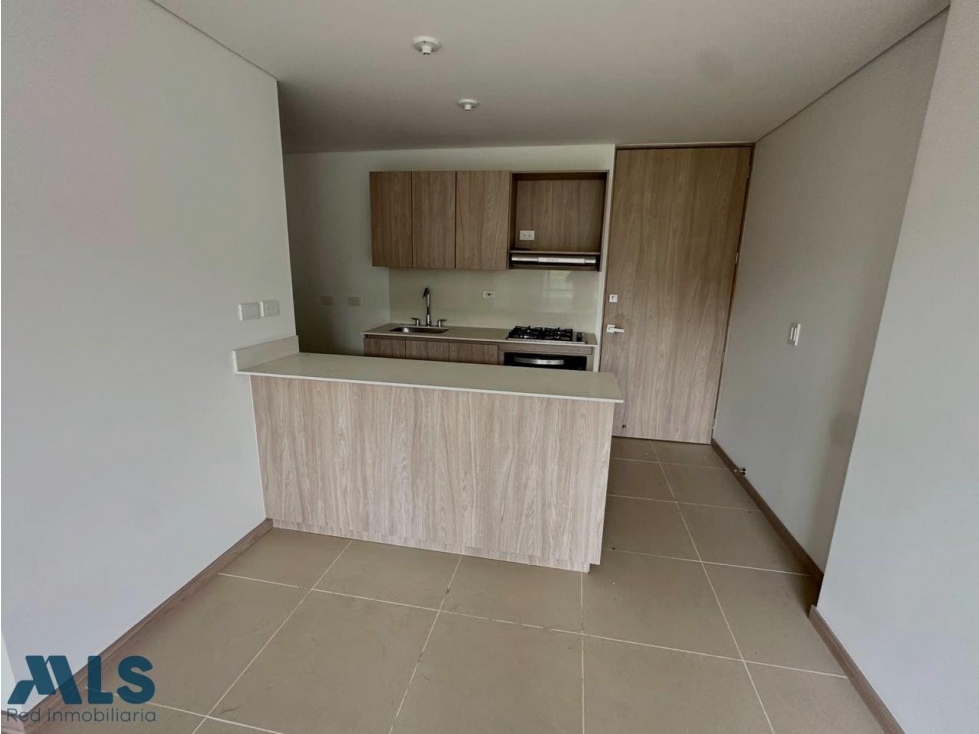 APARTAMENTO EN VENTA EN MEDELLIÍN GUAYABAL — foto 3