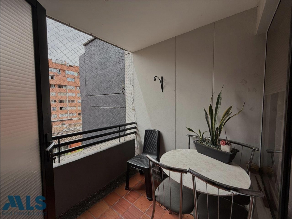 APARTAMENTO EN VENTA EN CONQUISTADORES MEDELLÍN — foto 2