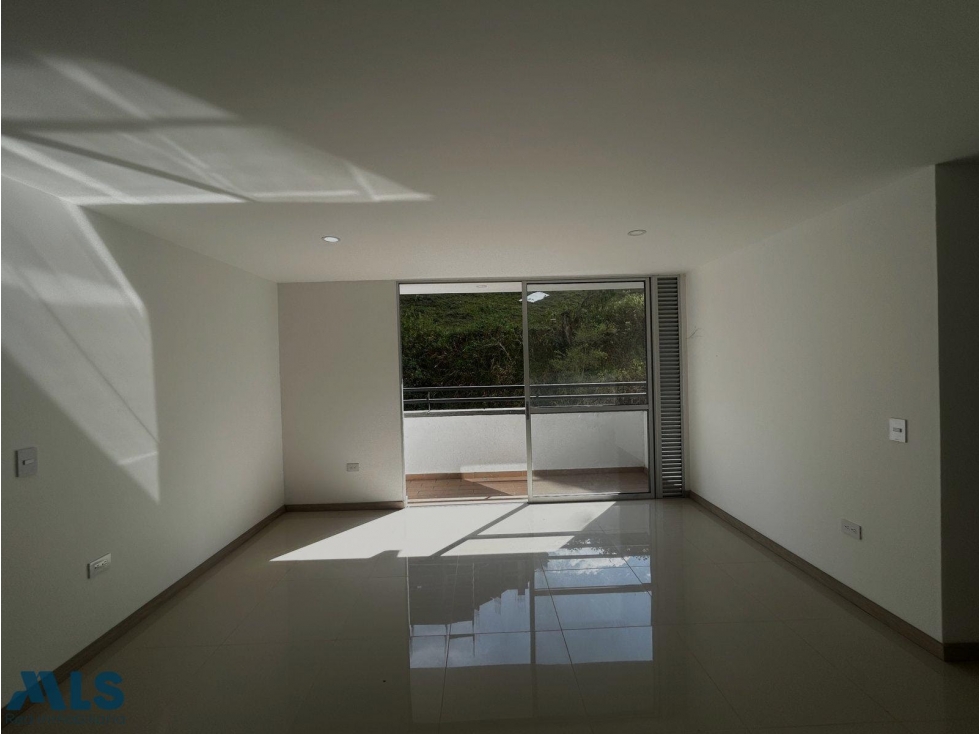 APARTAMENTO EN VENTA EN SABANETA AVES MARIA