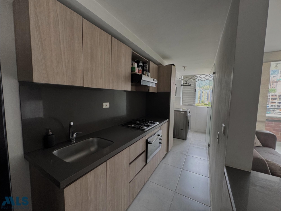 APARTAMENTO EN VENTA EN ITAGÜÍ SANTA MARIA — foto 3