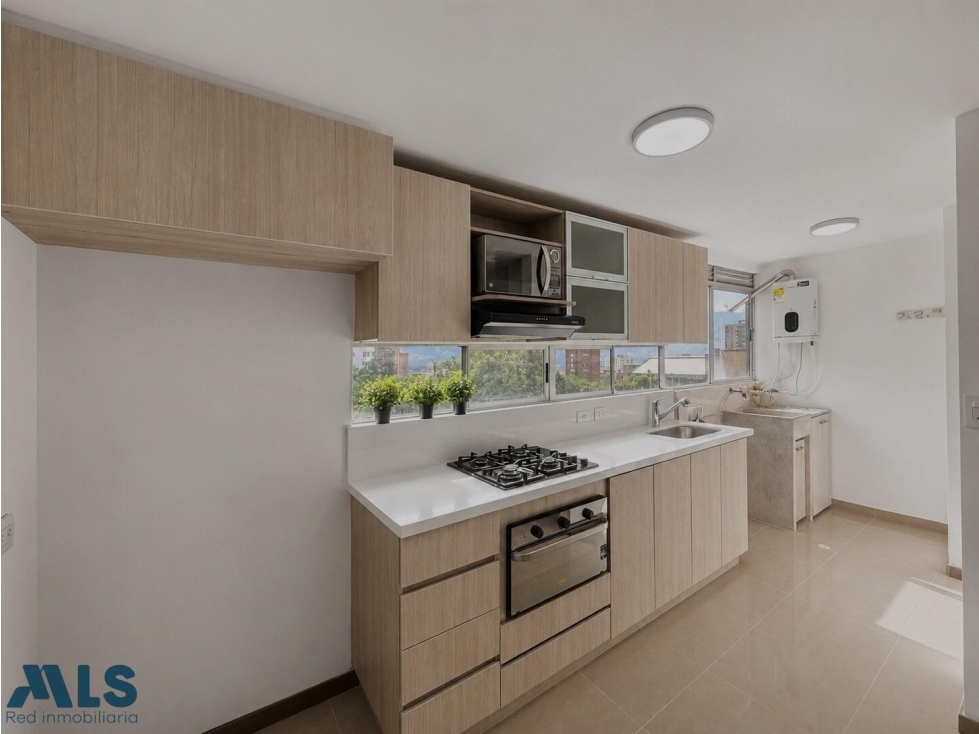 APARTAMENTO EN VENTA POBLADO LOS BALSOS — foto 3