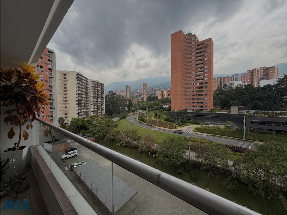 APARTAMENTO EN VENTA POBLADO LOS BALSOS — foto 6