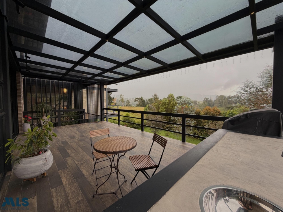 CASA EN VENTA EN EL RETIRO ORIENTE ANTIOQUEÑO
