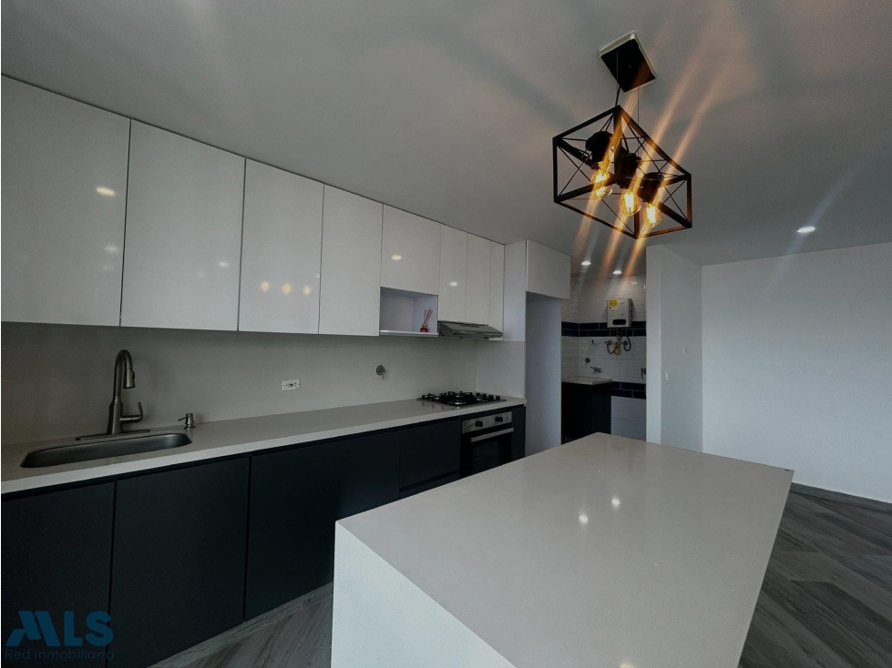 APARTAMENTO EN VENTA EN ITAGÜÍ VIVIENDAS DEL SUR — foto 4