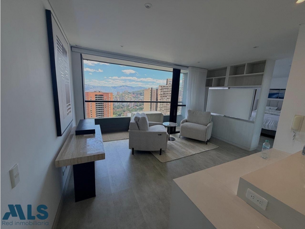 APARTAMENTO EN VENTA EN EL POBLADO EL TESORO — foto 2