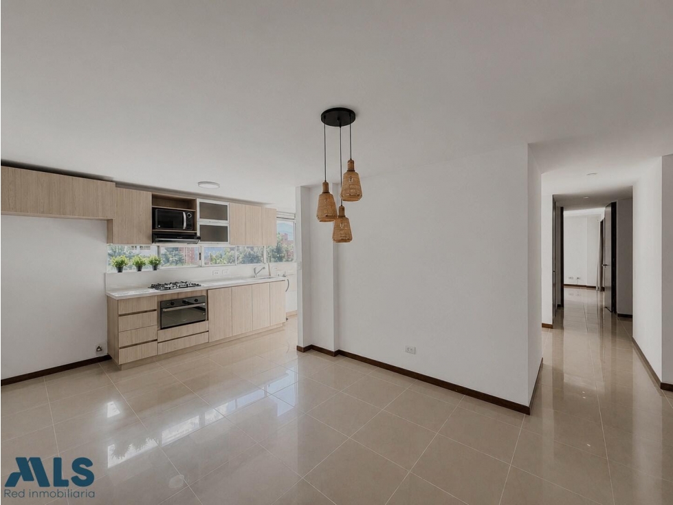APARTAMENTO EN VENTA POBLADO LOS BALSOS — foto 4