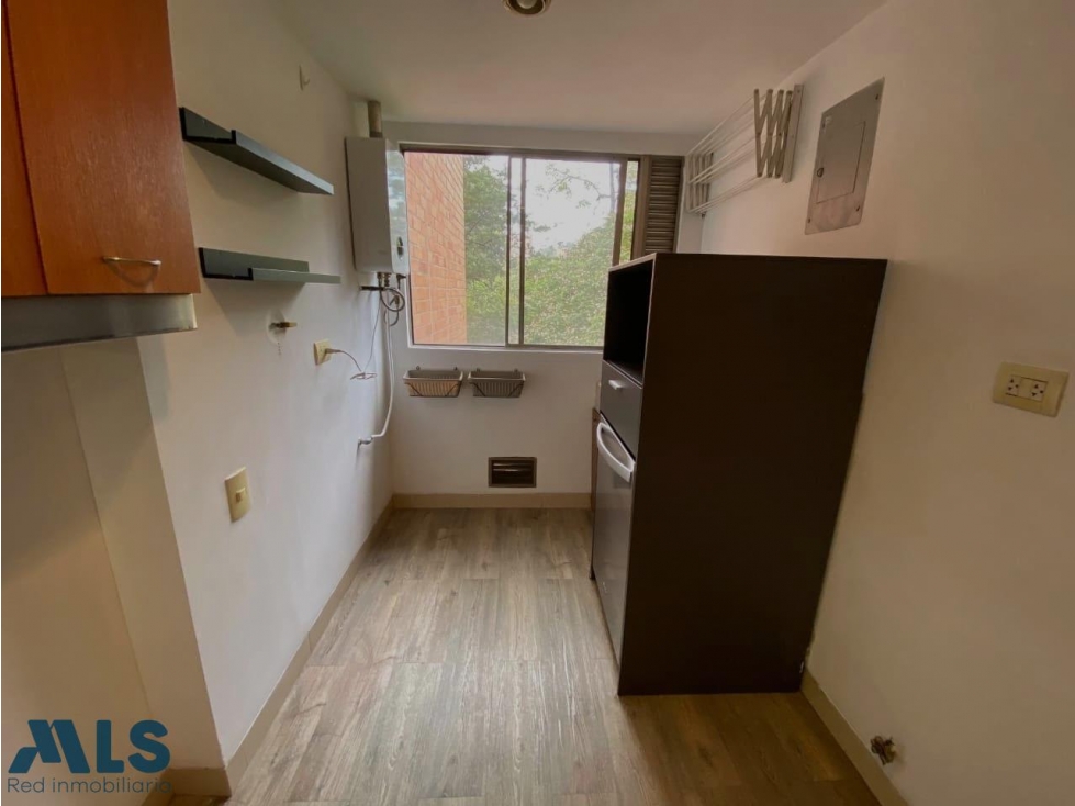 APARTAMENTO EN VENTA EN EL POBLADO VIZCAYA — foto 4