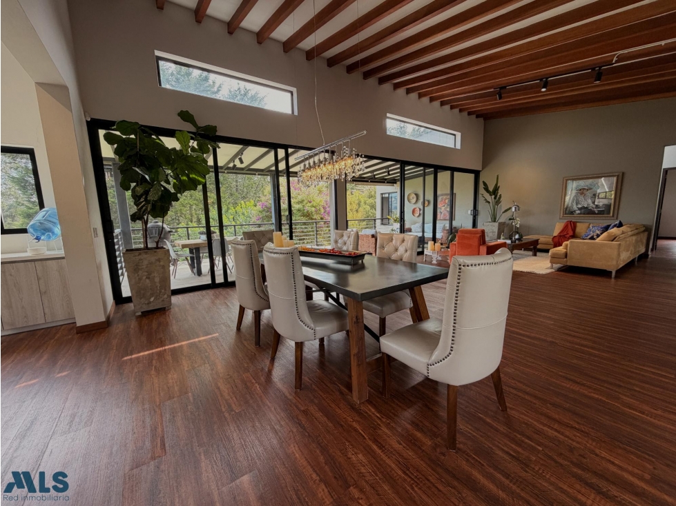 CASA EN VENTA EN LA CEJA — foto 4