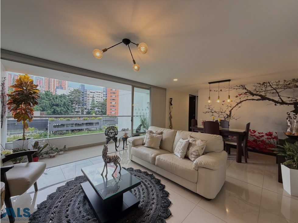 APARTAMENTO EN VENTA POBLADO LOS BALSOS — foto 2