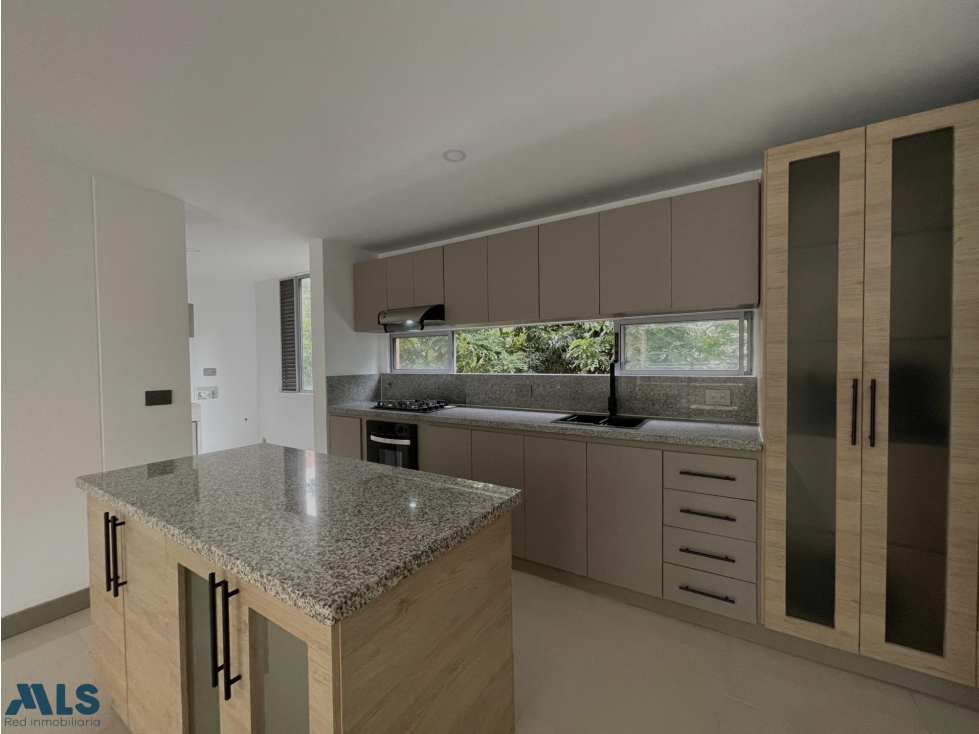 APARTAMENTO EN VENTA EN LA FRONTERA MEDELLÍN — foto 4