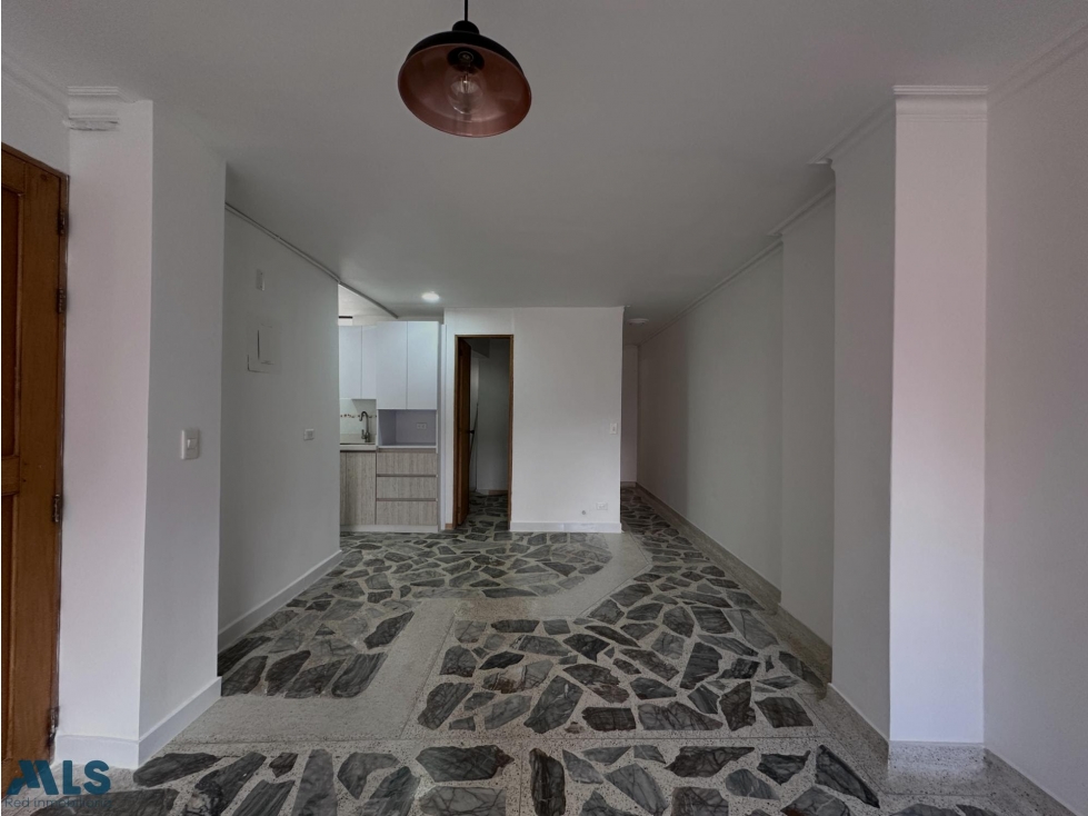 APARTAMENTO EN VENTA MEDELLÍN LAURELES — foto 4