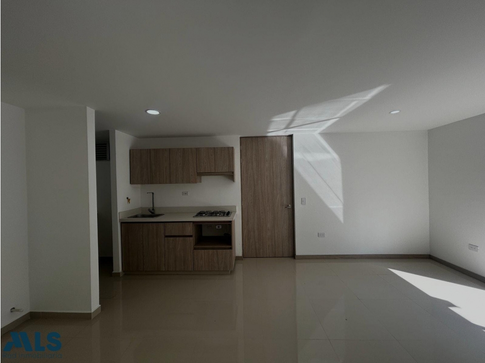 APARTAMENTO EN VENTA EN SABANETA AVES MARIA — foto 5