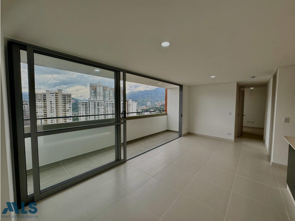 EN VENTA APARTAMENTO EN SURAMERICA — foto 2