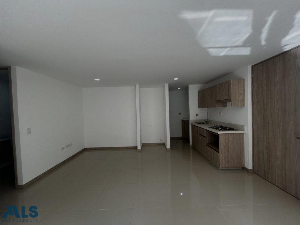 APARTAMENTO EN VENTA EN SABANETA AVES MARIA — foto 6