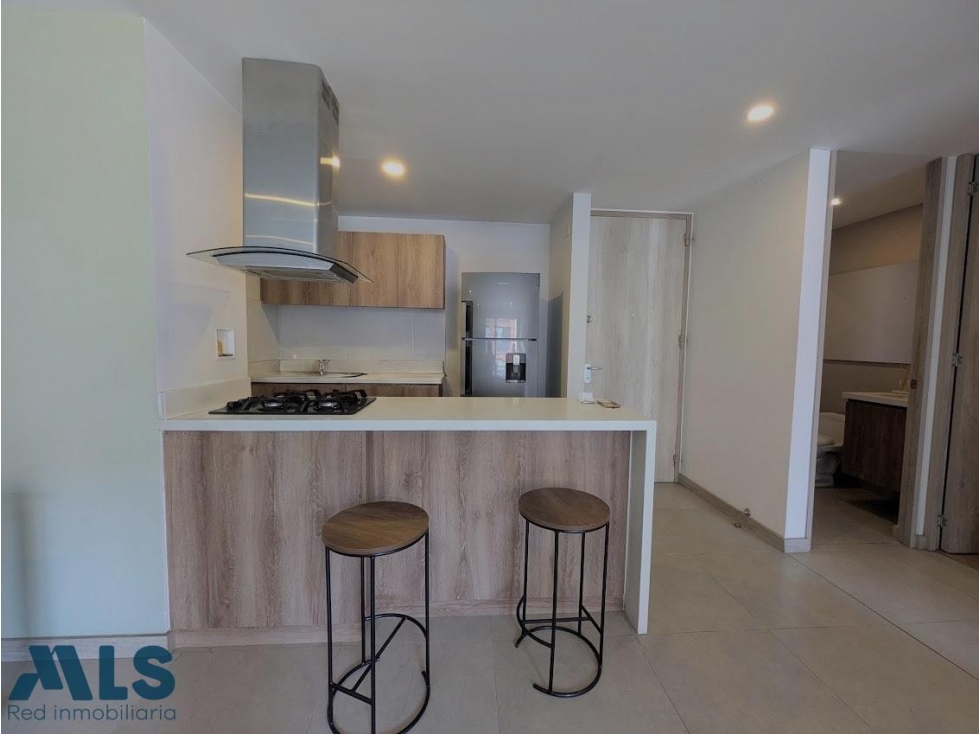 APARTAMENTO EN VENTA MEDELLIN CIUDAD DEL RIO — foto 4