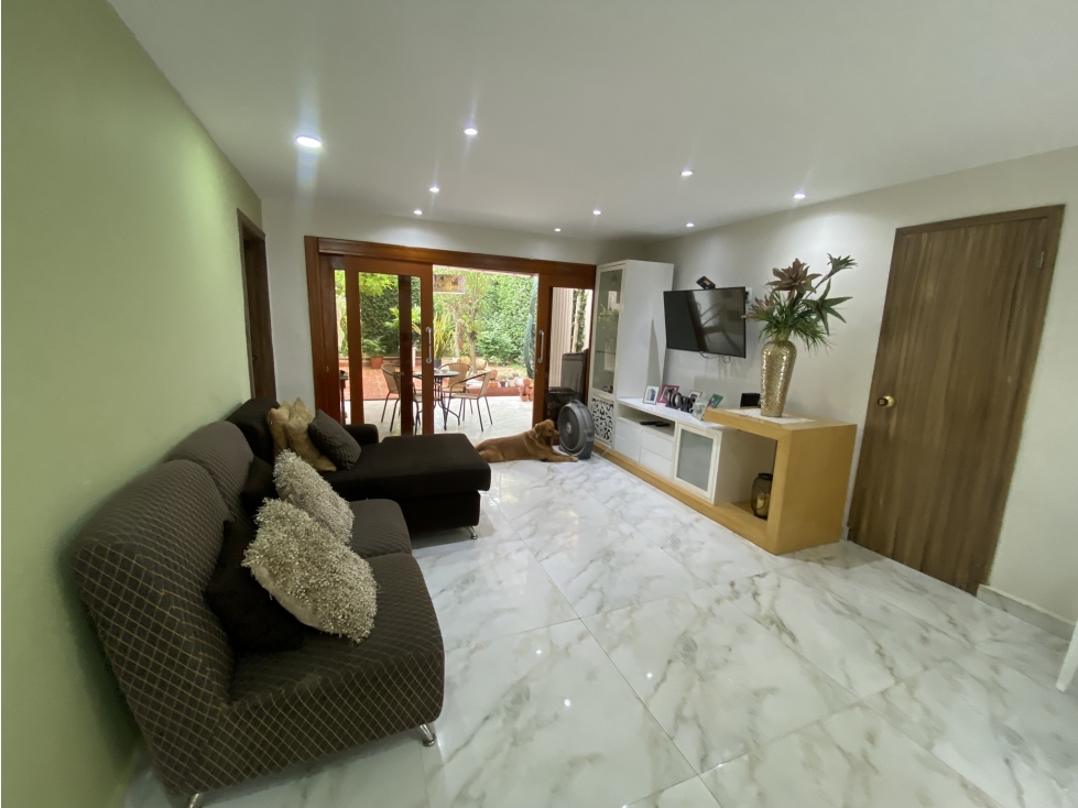 Ven conoce esta amplia, fresca y remodelada Casa — foto 5