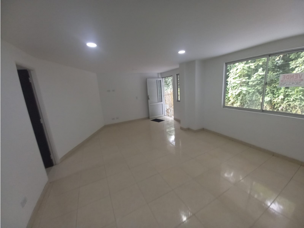 Se Vende Local Manizales, Los Alcázares