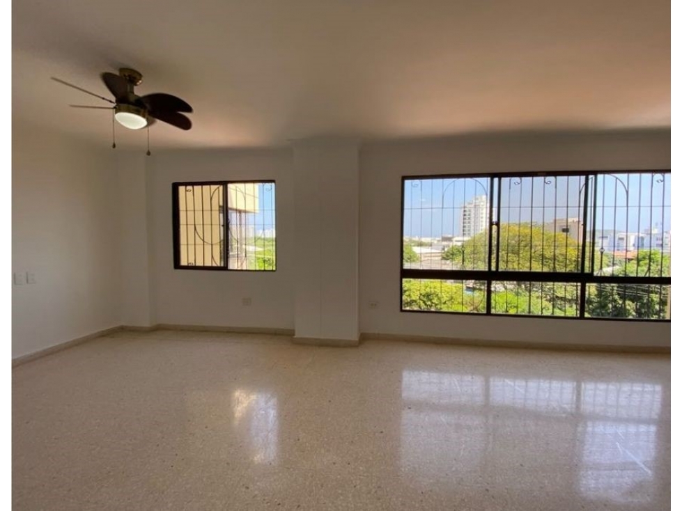 VENTA DE AMPLIO APARTAMENTO EN BAVARIA - VT112 - 2