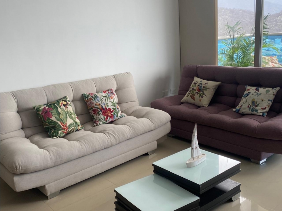 VENTA DE APARTAMENTO EN PRIMERA LINEA EN POZOS COLORADOS - VT043
