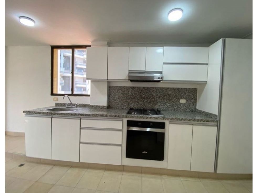 VENTA DE AMPLIO APARTAMENTO EN BAVARIA - VT112 - 6
