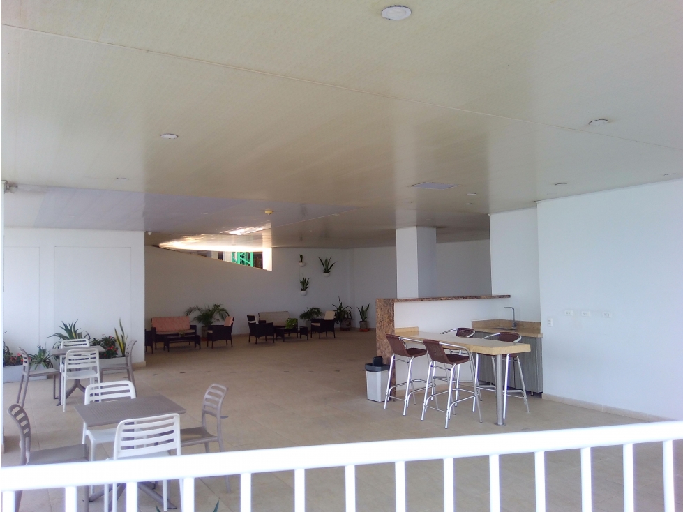 VENTA DE APARTAMENTO VISTA FRONTAL TURISTICO PLAYA SALGUERO - VT225 — foto 2