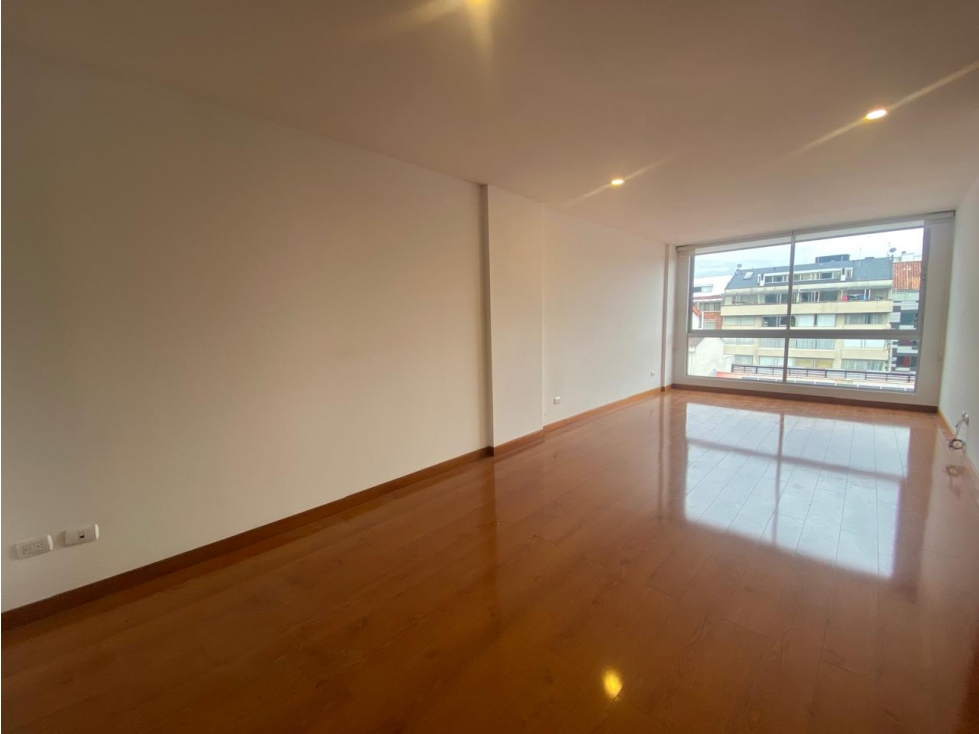 VENTA APARTAMENTO MULTICENTRO — foto 2