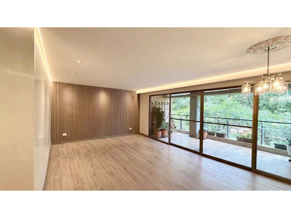 Apartamento en venta. Sector las Lomas, El Poblado - Medellín