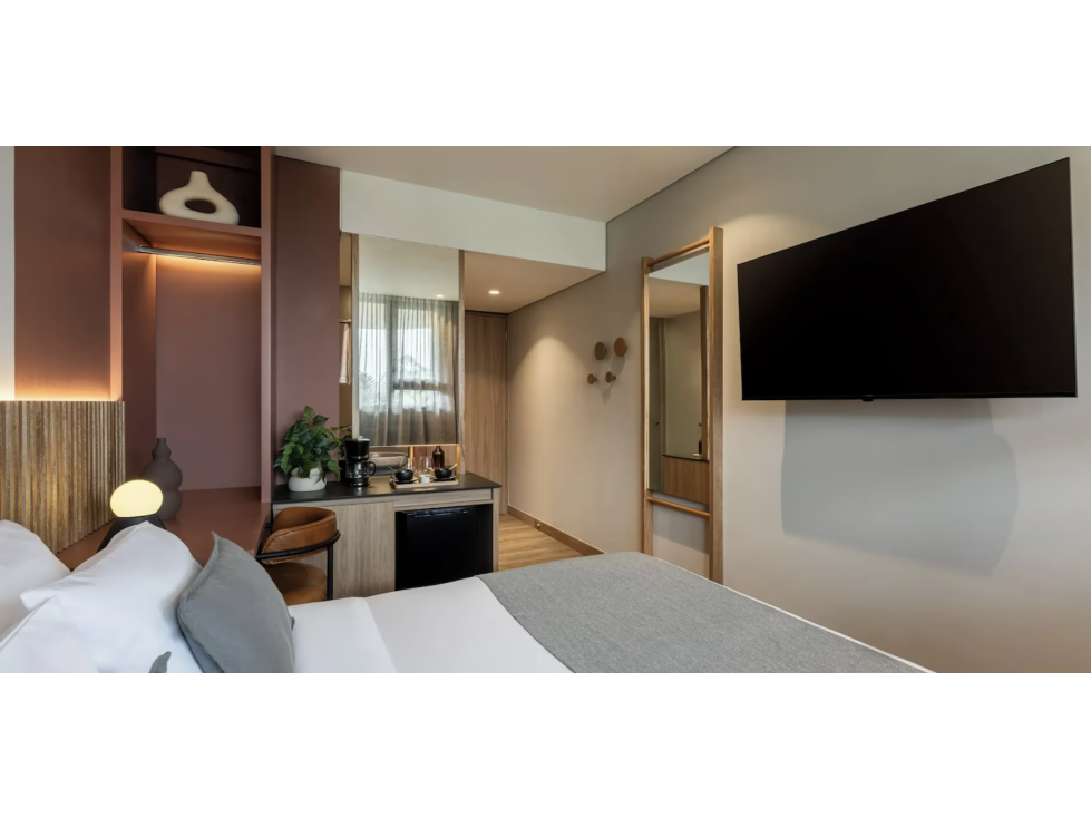 ¡Oportunidad! Suite hotelera en venta en Manila, El Poblado - MedellÃ­n — foto 3