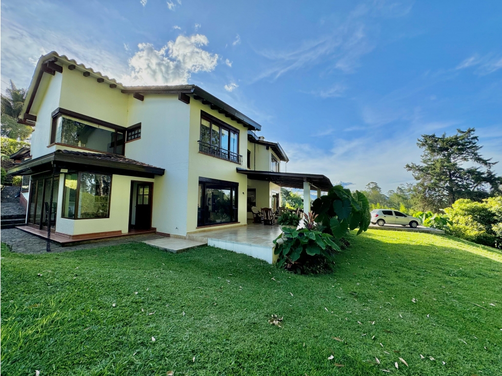 ¡Excelente ubicación! Casa en venta, Llanogrande - AntioquÃa