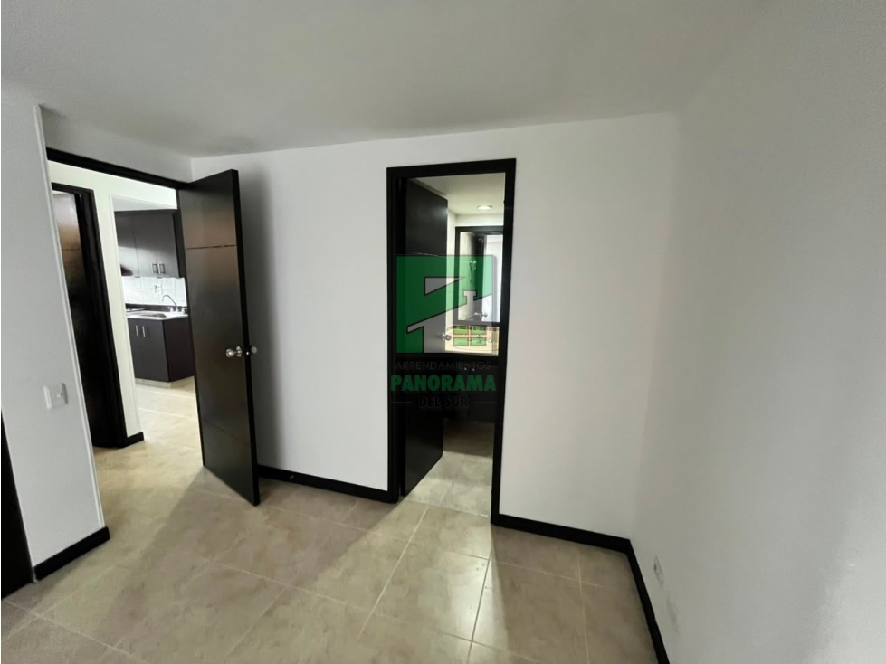 APARTAMENTO EN ARRIENDO CASTROPOL EN MEDELLIN — foto 6