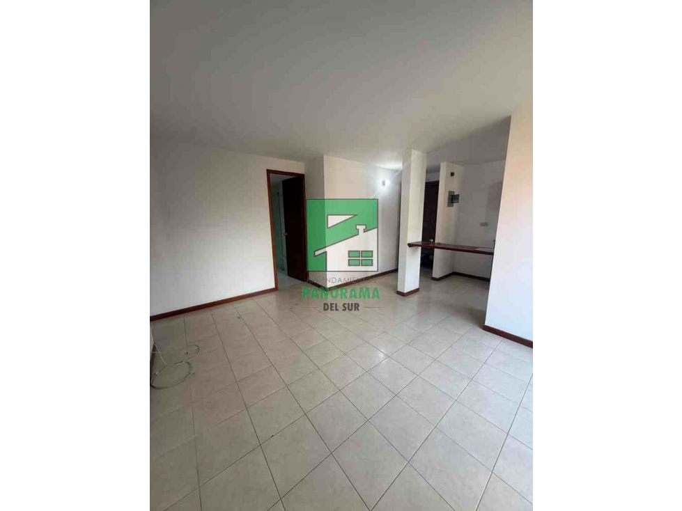 APARTAMENTO EN ARRIENDO CASTROPOL EL POBLADO